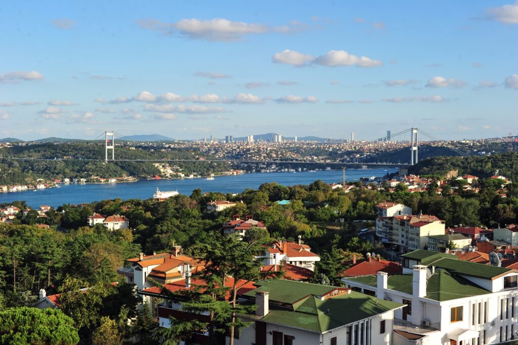 Sarıyer ve ilçeleri için eşya depolama hizmeti Depo Plus + anahtar teslim konforunda.